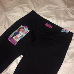 FASHION NOVA Black Skinny Jeans, butt flattering